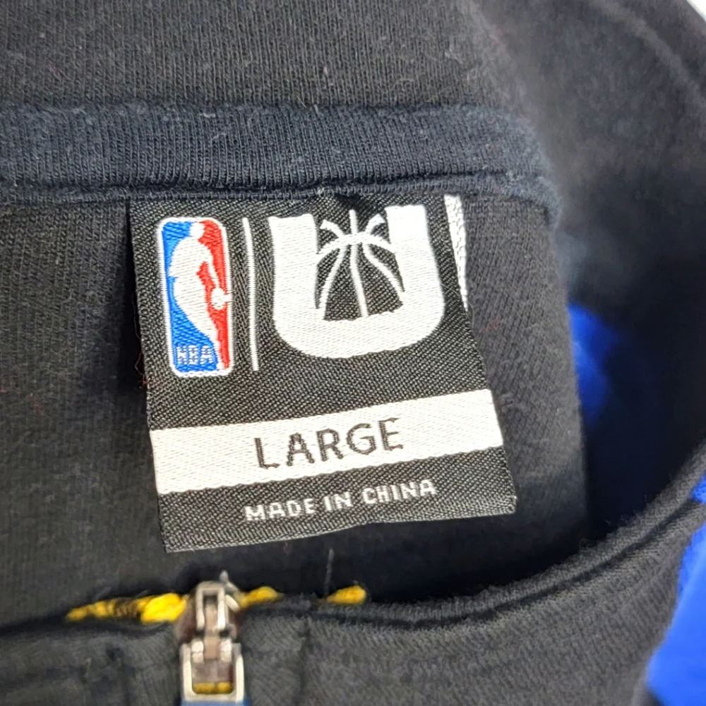 Official‎ NBA licensed Golden State Warriors Fill Zip Jacket Size L #395